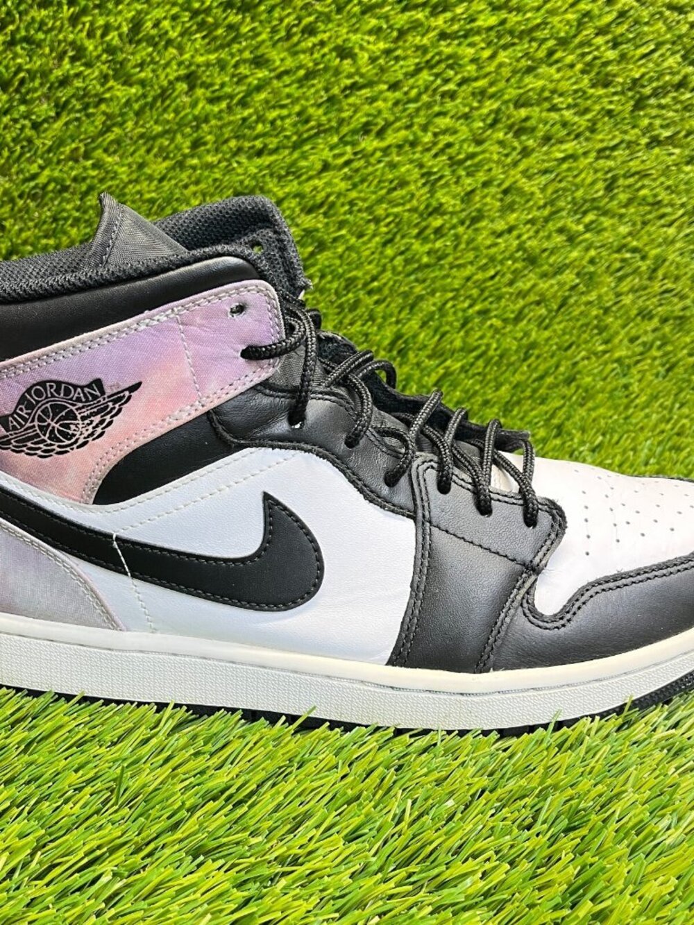 Nike Air Jordan‎ 1 Mid SE Mens Size 11.5 Black White Basketball Shoes Sneakers
